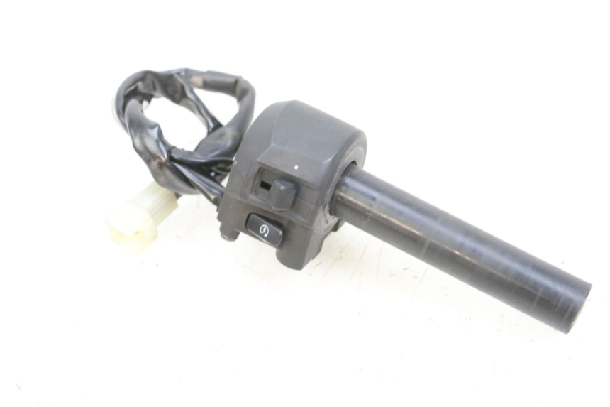 photo de INTERRUPTOR DERECHO YAMAHA X-MAX XMAX 125 (2010 - 2014) - Vista principal