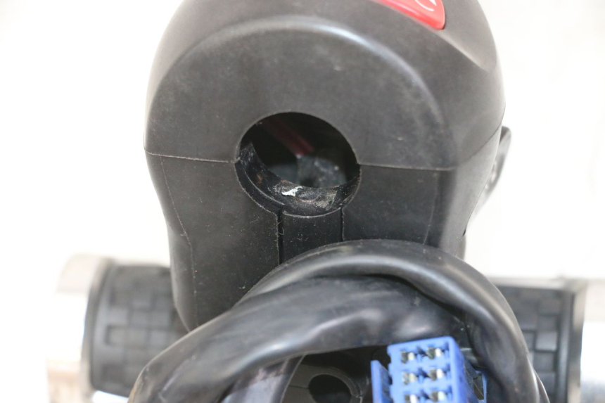 photo de CONMUTADOR DERECHA YAMAHA XJ6 ABS 600 (2008 - 2016)