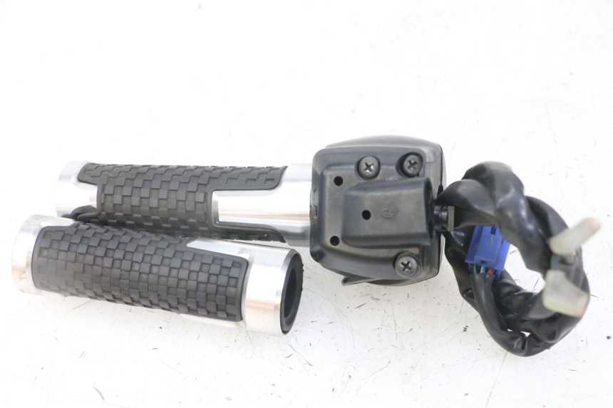 photo de CONMUTADOR DERECHA YAMAHA XJ6 ABS 600 (2008 - 2016)