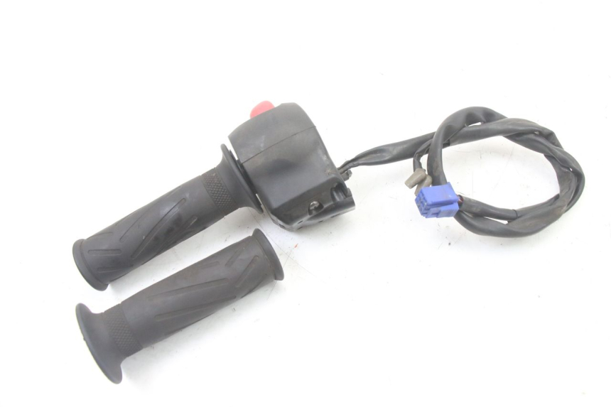 photo de CONMUTADOR DERECHA YAMAHA FZ6 FAZER S2 600 (2007 - 2011)