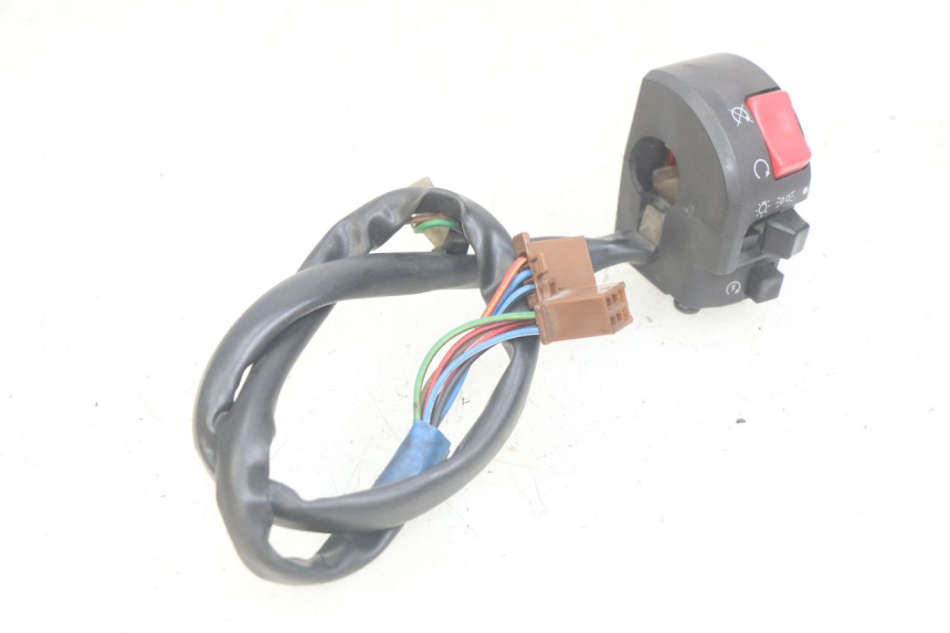 photo de INTERRUPTOR DERECHO YAMAHA FZS FAZER 600 (1998 - 2001)