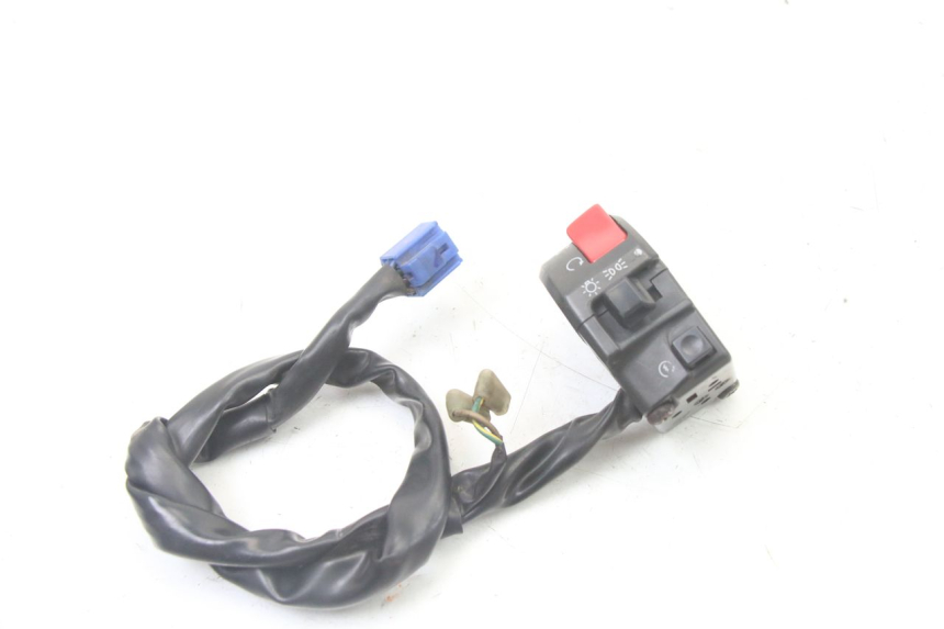 photo de INTERRUPTOR DERECHO YAMAHA FZS FAZER 600 (2001 - 2003)