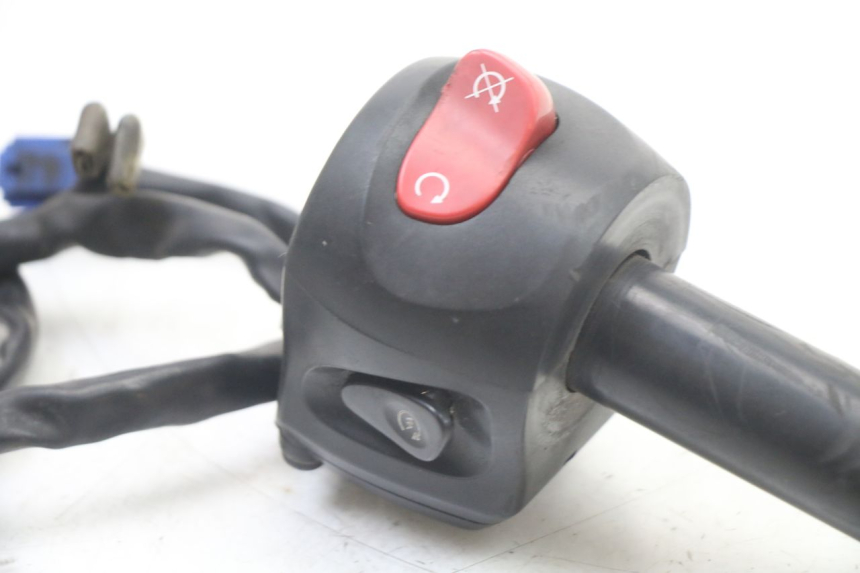 photo de CONMUTADOR DERECHA YAMAHA XJ6 ABS 600 (2008 - 2016)