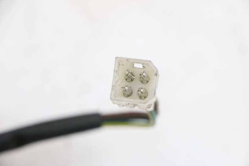 photo de INTERRUPTOR DERECHO YAMAHA YP MAJESTY 125 (2007 - 2010)