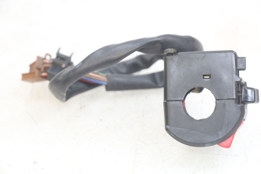 photo de INTERRUPTOR DERECHO YAMAHA YZF R THUNDERCAT 600 (1996 - 2003)