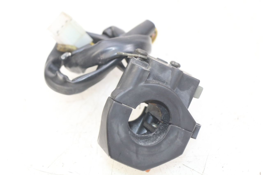 photo de INTERRUPTOR DERECHO YAMASAKI RAPTOR 50 (2013 - 2018)