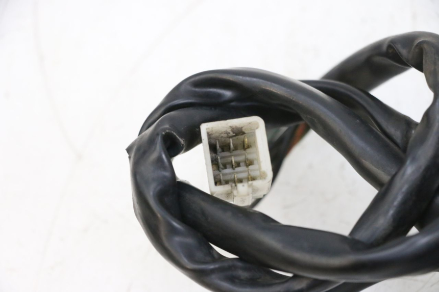 photo de CONMUTADOR DERECHA KYMCO ZING 125 (1997 - 2003) - Zoom estado de uso