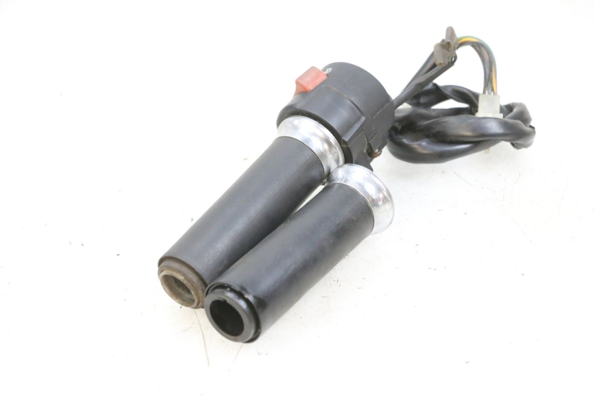 photo de CONMUTADOR DERECHA KYMCO ZING 125 (1997 - 2003) - Recambio usado revisado