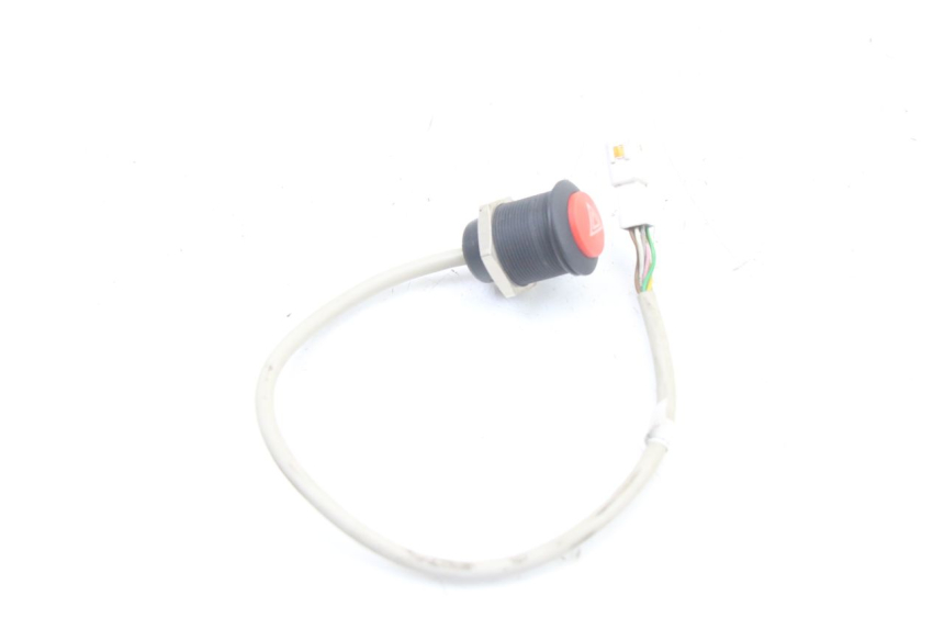 photo de CONMUTADOR LUCES EMERGENCIA LIGIER PULSE 3 1 (2014 - 2020)
