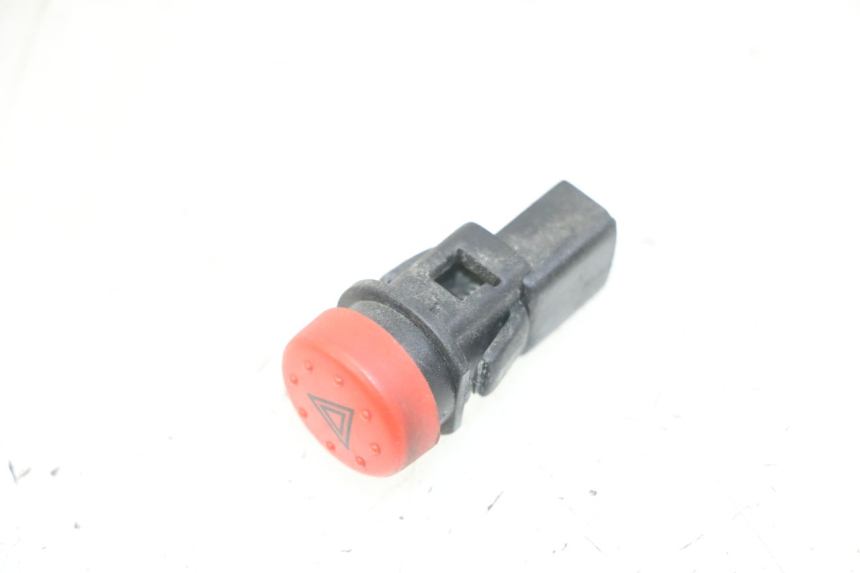 photo de CONMUTADOR LUCES EMERGENCIA PIAGGIO MP3 LT 300 (2010 - 2016)