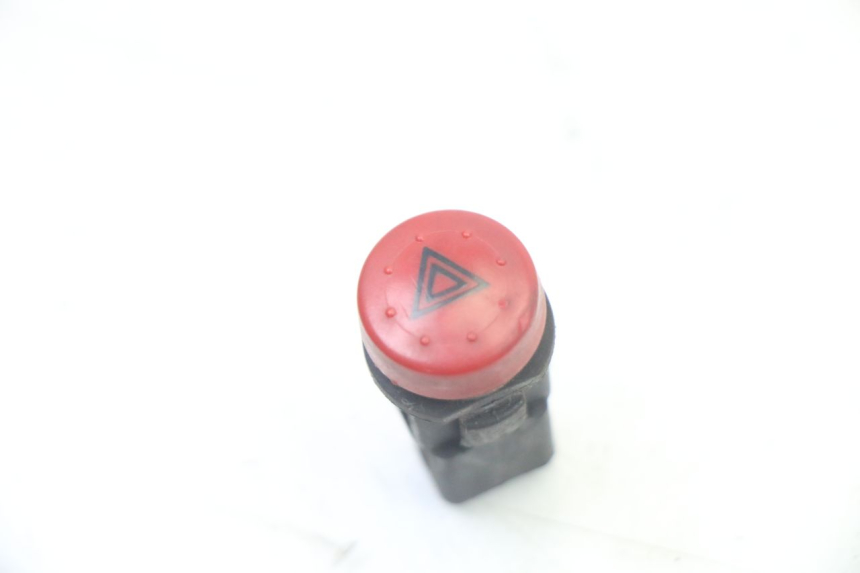 photo de CONMUTADOR LUCES EMERGENCIA PIAGGIO MP3 500 (2011 - 2015)