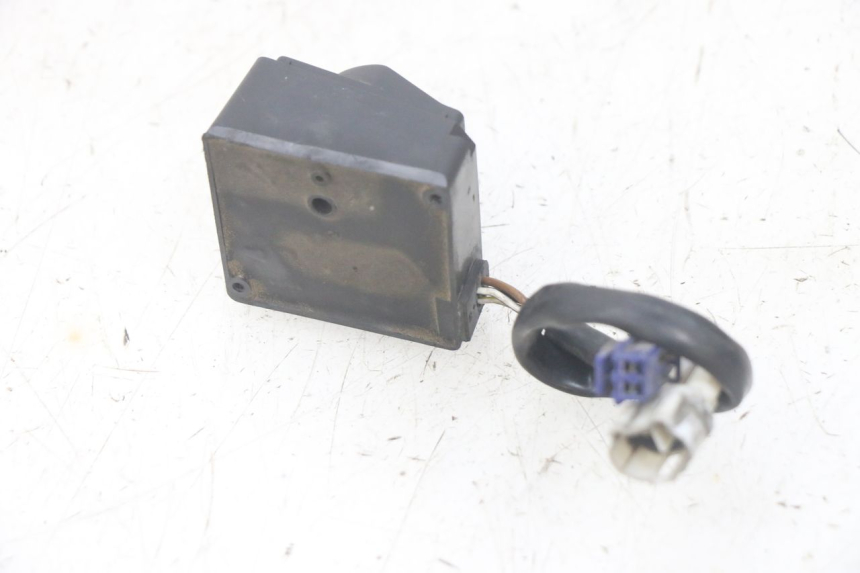 photo de CONMUTADOR YAMAHA FJR ABS 1300 (2006 - 2012) - Otra perspectiva