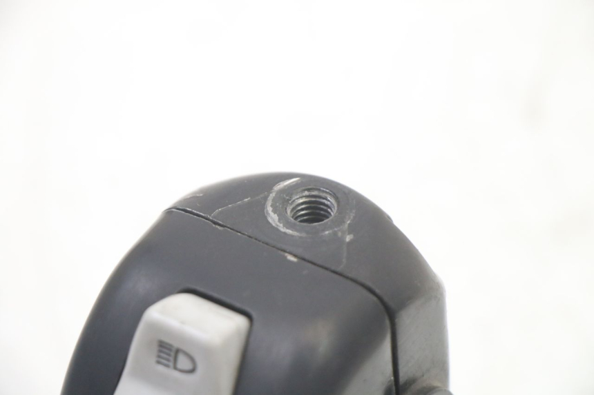 photo de INTERRUPTOR DE LUCES IZQUIERDO. KYMCO AGILITY 4T 50 (2018 - 2022)