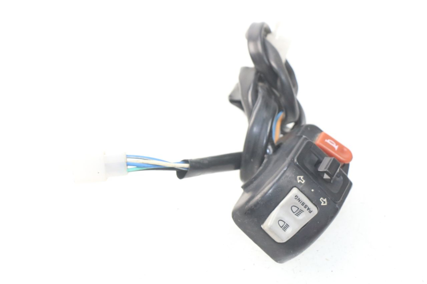 photo de INTERRUPTOR DE LUCES IZQUIERDO KYMCO AGILITY RS 2T 50 (2009 - 2013)