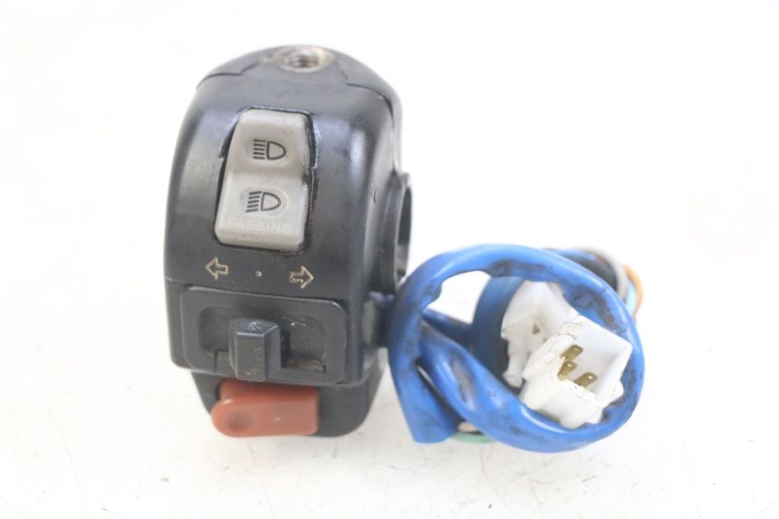 photo de INTERRUPTOR DE LUCES IZQUIERDO KYMCO AGILITY RS 4T 50 (2009 - 2013)