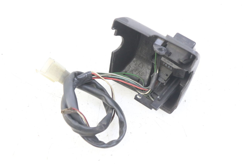 photo de INTERRUPTOR DE LUCES IZQUIERDO APRILIA ATLANTIC 500 (2002 - 2003)