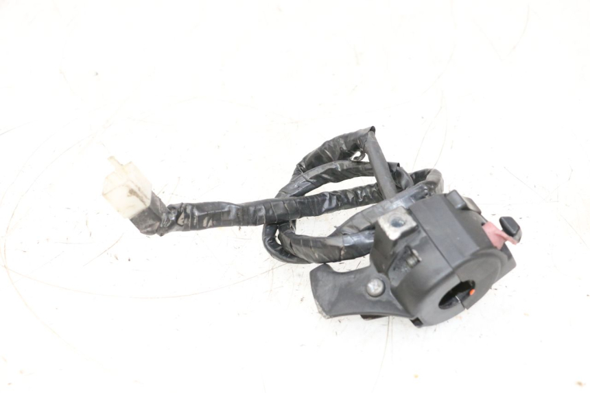 photo de CONMUTADOR IZQUIERDA MBK BOOSTER SPIRIT NAKED 50 (2004 - 2017) - Vista general del producto