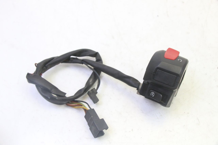 photo de INTERRUPTOR DE LUCES IZQUIERDO SUZUKI BURGMAN 125 (2007 - 2014)