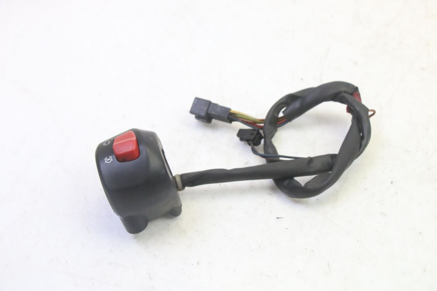 photo de INTERRUPTOR DE LUCES IZQUIERDO SUZUKI BURGMAN 125 (2007 - 2014)