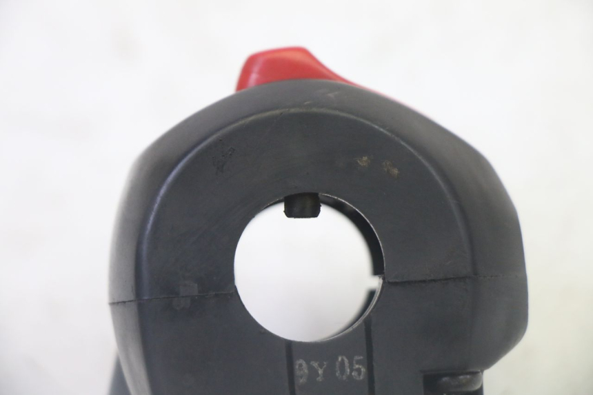 photo de INTERRUPTOR DE LUCES IZQUIERDO SUZUKI BURGMAN 125 (2007 - 2014)