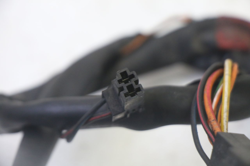 photo de INTERRUPTOR DE LUCES IZQUIERDO SUZUKI BURGMAN 125 (2007 - 2014)