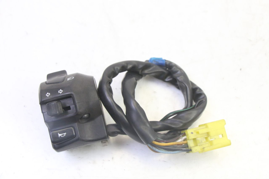 photo de INTERRUPTOR DE LUCES IZQUIERDO SUZUKI BURGMAN 125 (2007 - 2014)