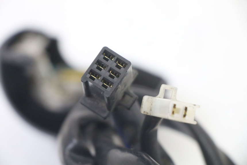 photo de INTERRUPTOR DE LUCES IZQUIERDO YAMAHA BW'S BWS 125 (2010 - 2013)