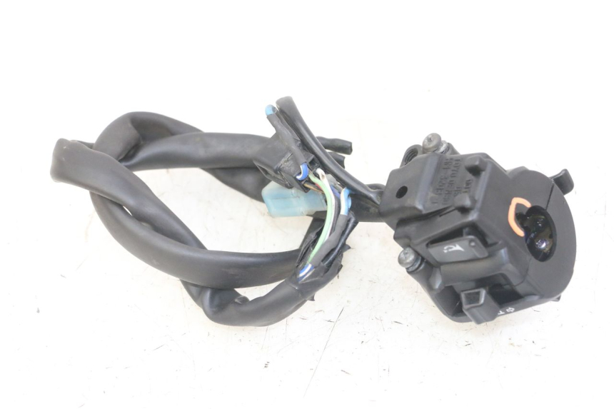 photo de CONMUTADOR IZQUIERDA HONDA CBF 500 (2004 - 2007)