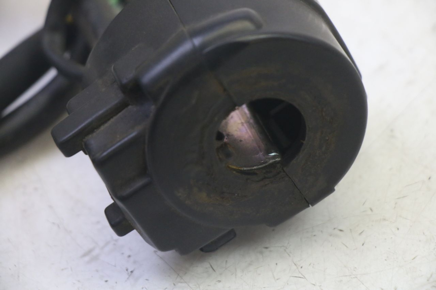photo de CONMUTADOR IZQUIERDA HONDA CBF 125 (2009 - 2015)