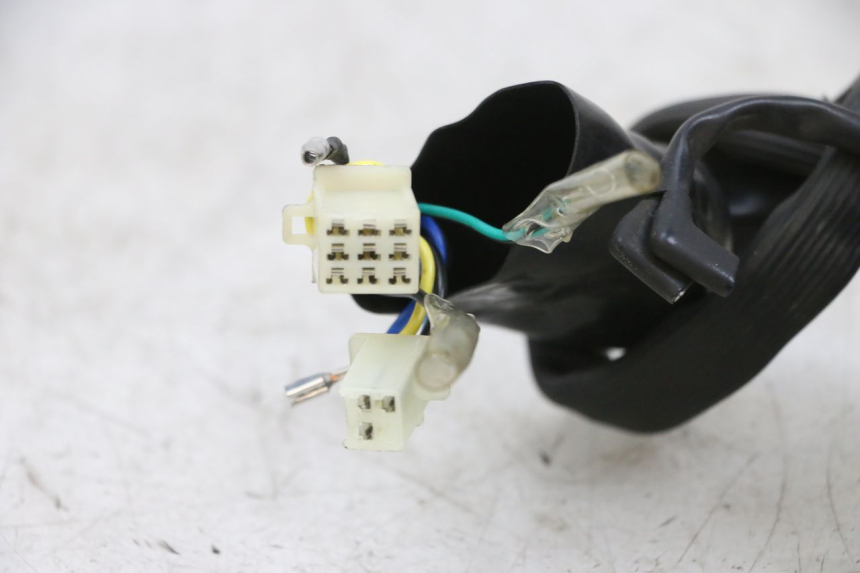 photo de CONMUTADOR IZQUIERDA KSR CODE 125 (2018 - 2020) - Estado de la superficie y material