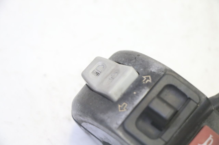 photo de INTERRUPTOR DE LUCES IZQUIERDO SYM CROX 4T 50 (2016 - 2023)