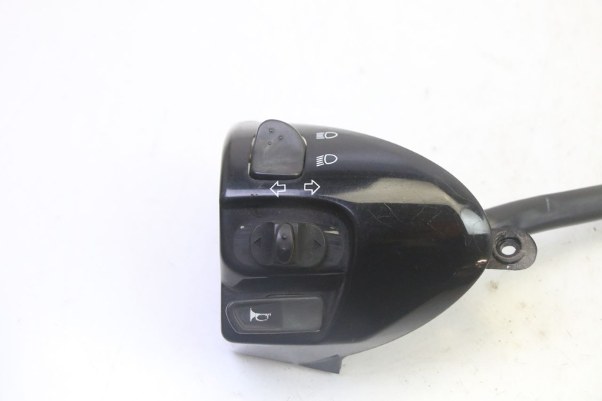 photo de INTERRUPTOR DE LUCES IZQUIERDO YAMAHA CYGNUS X INJECTION 125 (2007 - 2013)