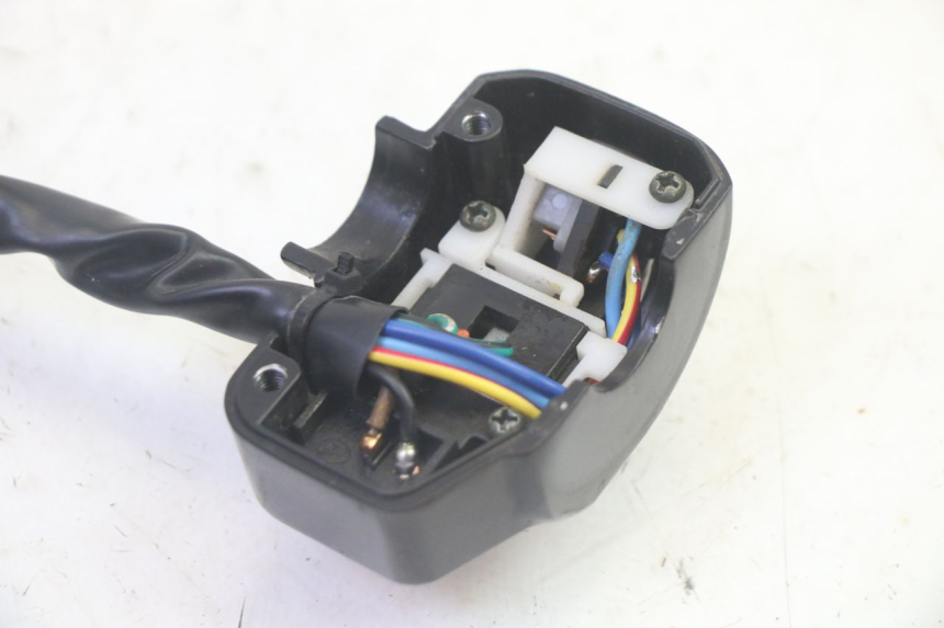 photo de CONMUTADOR IZQUIERDA LONGJIA DIGITA 4T 50 (2019 - 2022) - Vista general del producto