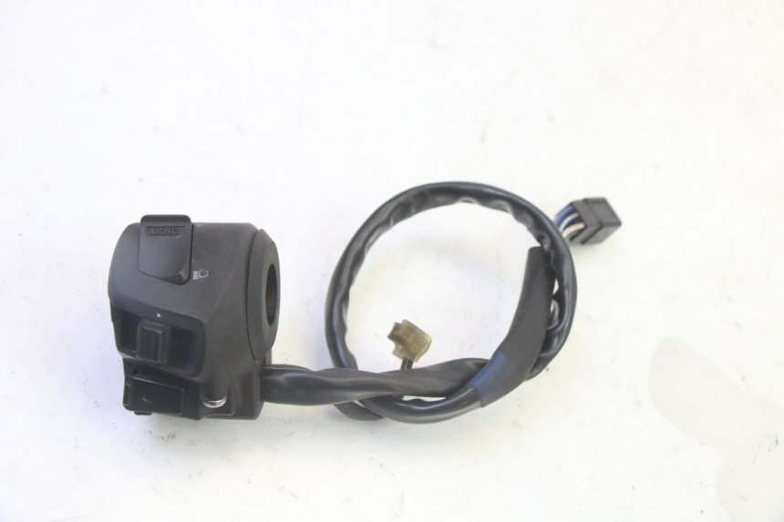 photo de INTERRUPTOR DE LUCES IZQUIERDO KYMCO DINK STREET 125 (2009 - 2014)