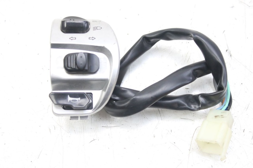 photo de INTERRUPTOR DE LUCES IZQUIERDO WAYSCRAL E-SPEED 1 (2022 - 2024)