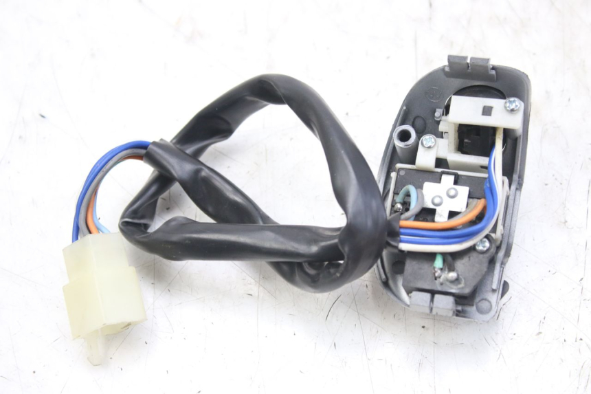 photo de INTERRUPTOR DE LUCES IZQUIERDO WAYSCRAL E-SPEED 1 (2022 - 2024)