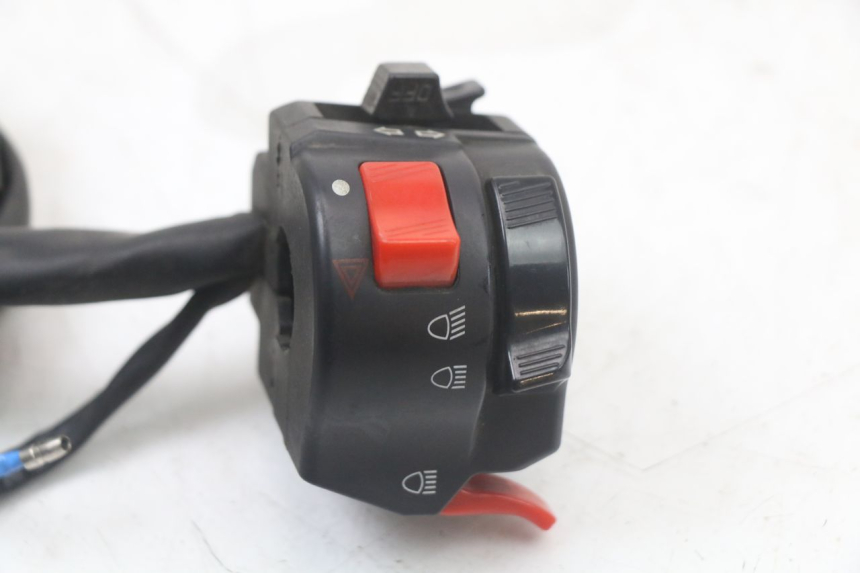photo de CONMUTADOR IZQUIERDA EBROH BRAVO GLE 1 (2020 - 2024)