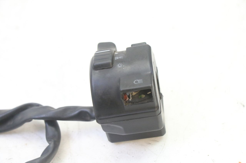 photo de CONMUTADOR IZQUIERDA APRILIA ETX 125 (1998 - 2002)