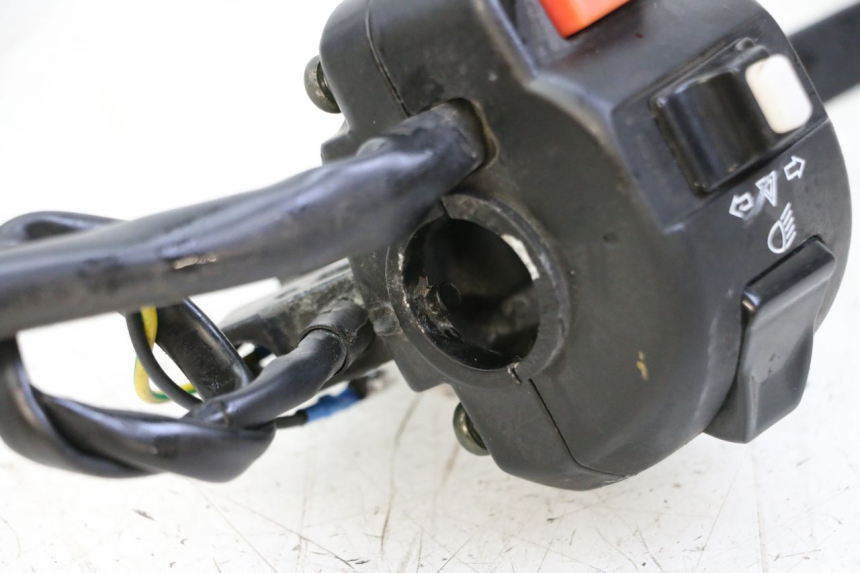 photo de INTERRUPTOR DE LUCES IZQUIERDO JM MOTORS EVOLIS 4T 50 (2018 - 2022)