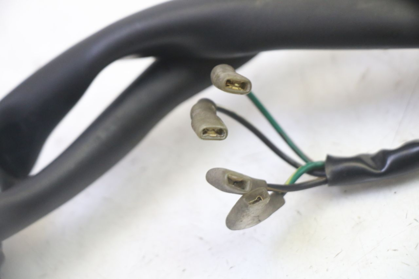 photo de INTERRUPTOR DE LUCES IZQUIERDO. HONDA FES S-WING SWING ABS 125 (2007 - 2015)