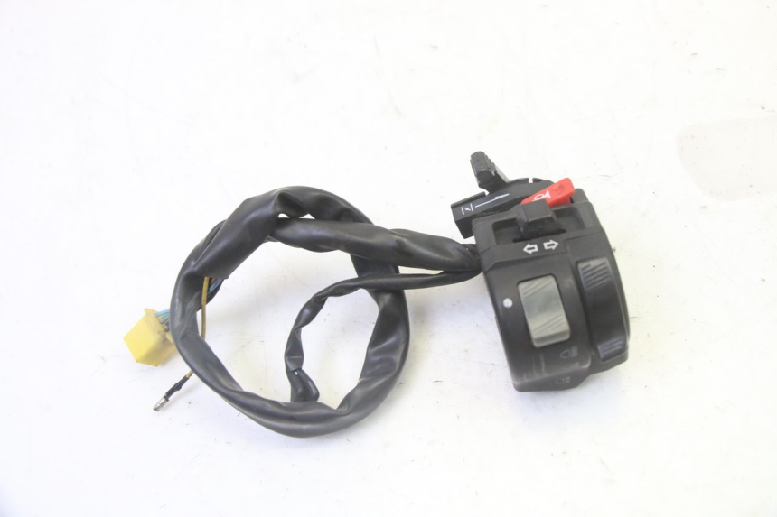 photo de CONMUTADOR IZQUIERDA STAHO FH 50 (2018 - 2019)