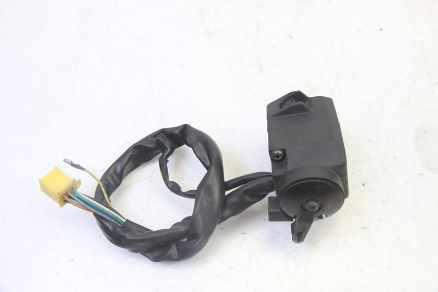 photo de CONMUTADOR IZQUIERDA STAHO FH 50 (2018 - 2019)