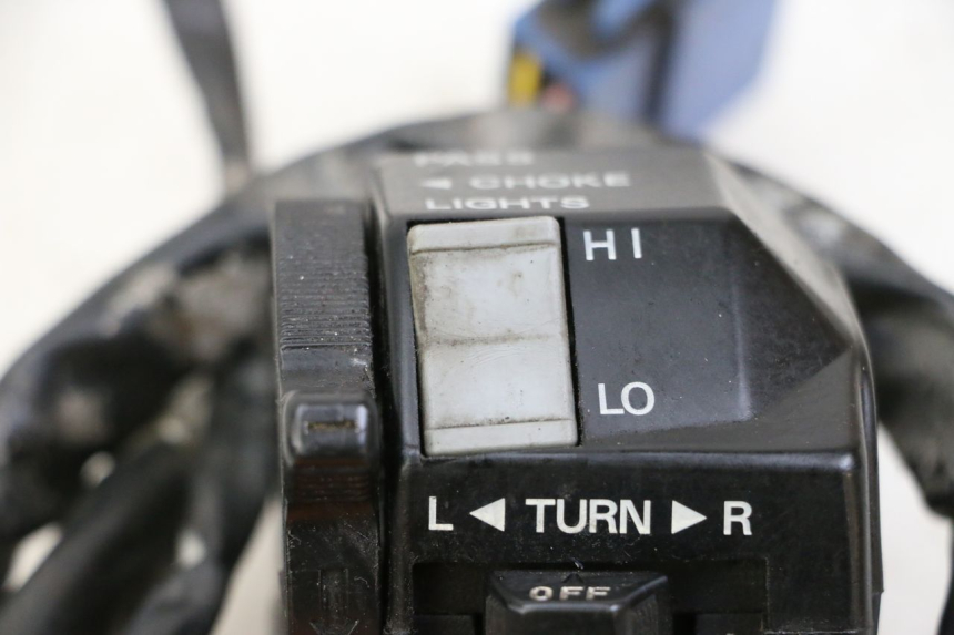 photo de CONMUTADOR IZQUIERDA YAMAHA FJ 36Y 1100 (1984 - 1985)