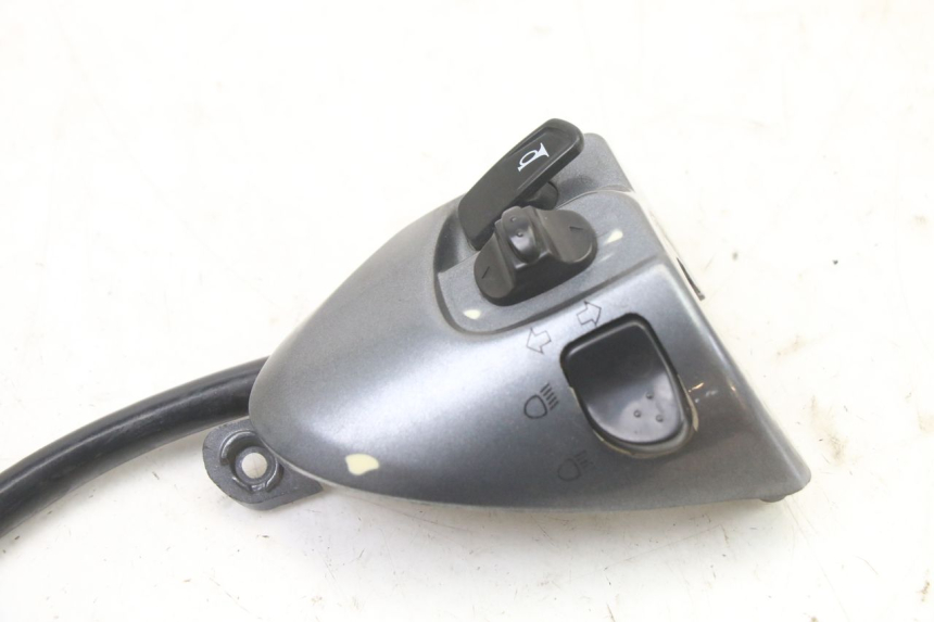 photo de CONMUTADOR IZQUIERDA MBK FLAME X 125 (2007 - 2016)