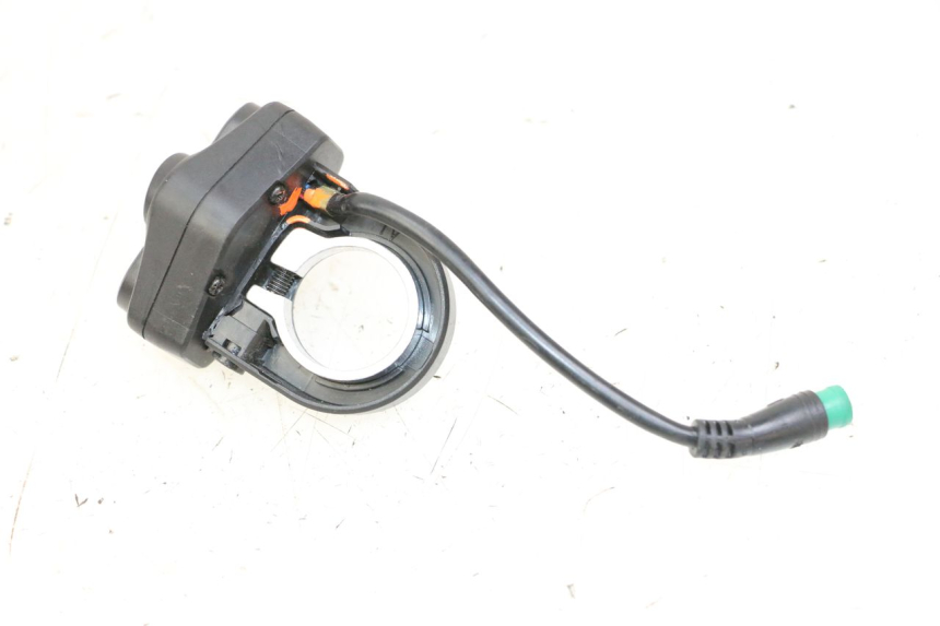 photo de COMANDO IZQUIERDO KUKIRIN G2 MASTER 1