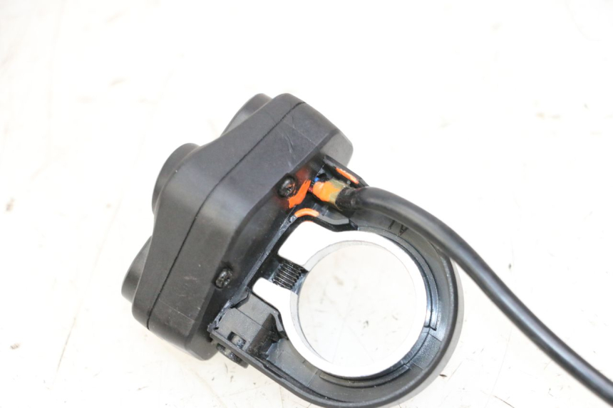 photo de COMANDO IZQUIERDO KUKIRIN G2 MASTER 1