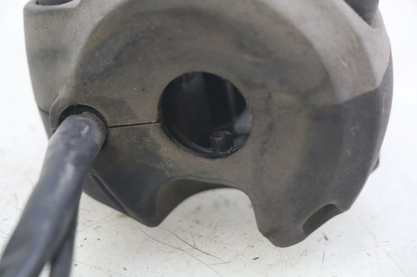 photo de INTERRUPTOR DE LUCES IZQUIERDO GILERA NEXUS 125 (2007 - 2009)