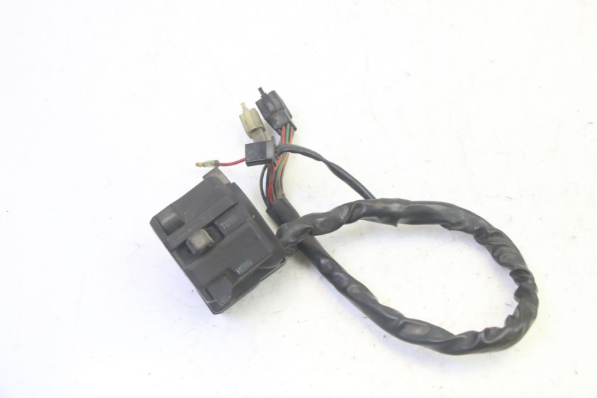 photo de CONMUTADOR IZQUIERDA KAWASAKI GPX R WARBIRD 600 (1988 - 1993) - Zoom estado de uso