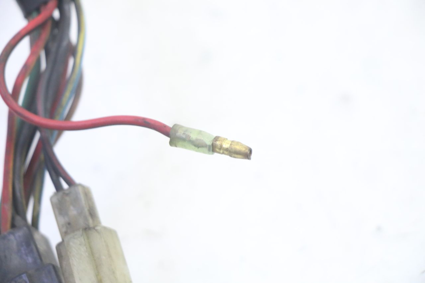 photo de CONMUTADOR IZQUIERDA KAWASAKI GPX R WARBIRD 600 (1988 - 1993) - Detalles de los puntos de fijación