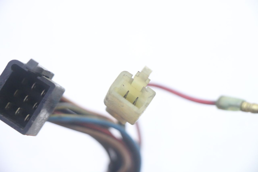 photo de CONMUTADOR IZQUIERDA KAWASAKI GPX R WARBIRD 600 (1988 - 1993) - Recambio usado revisado